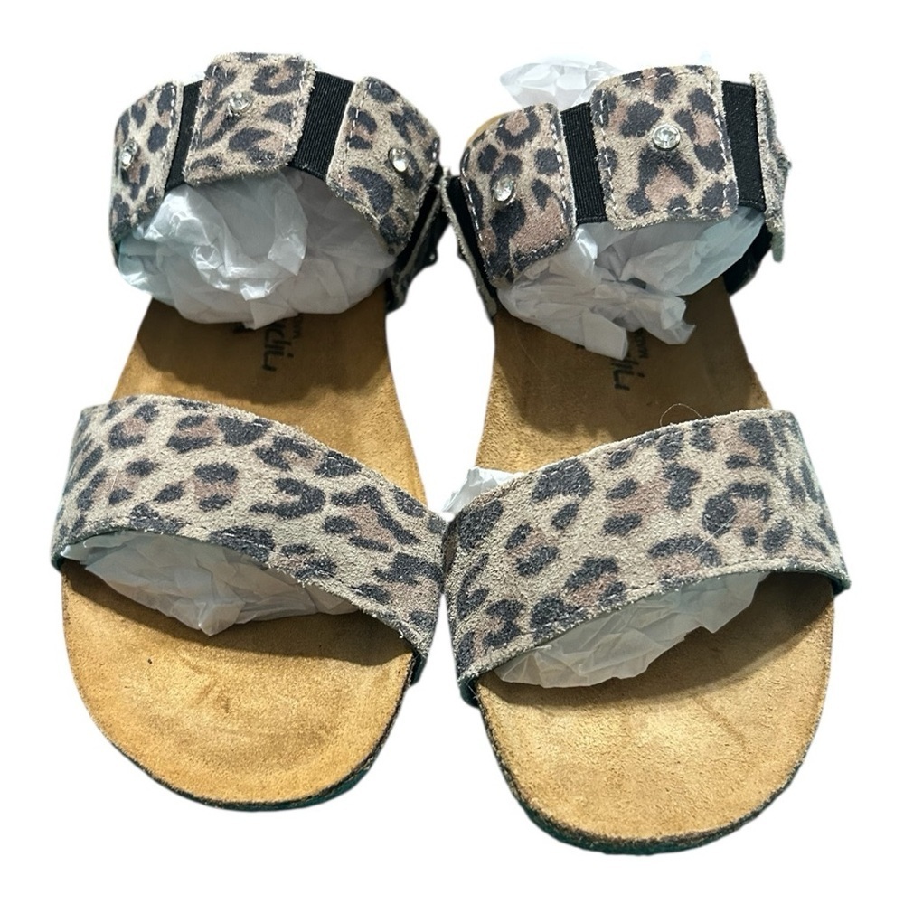 NAOT, Ashley, Leopard Print Women's Sandals - Picture 2 of 11